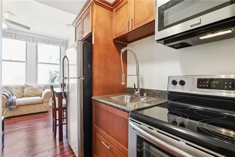 $150,000 | 1224 St Charles Avenue, Unit 214, New Orleans, LA 70130