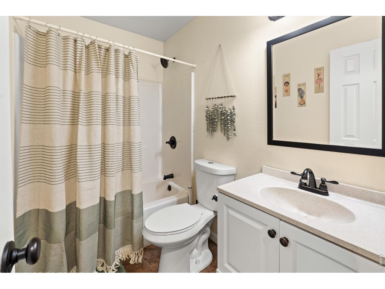 3705 Riverside Parkway Evans, CO 80620 - Photo 22 of 32 Bathroom 2