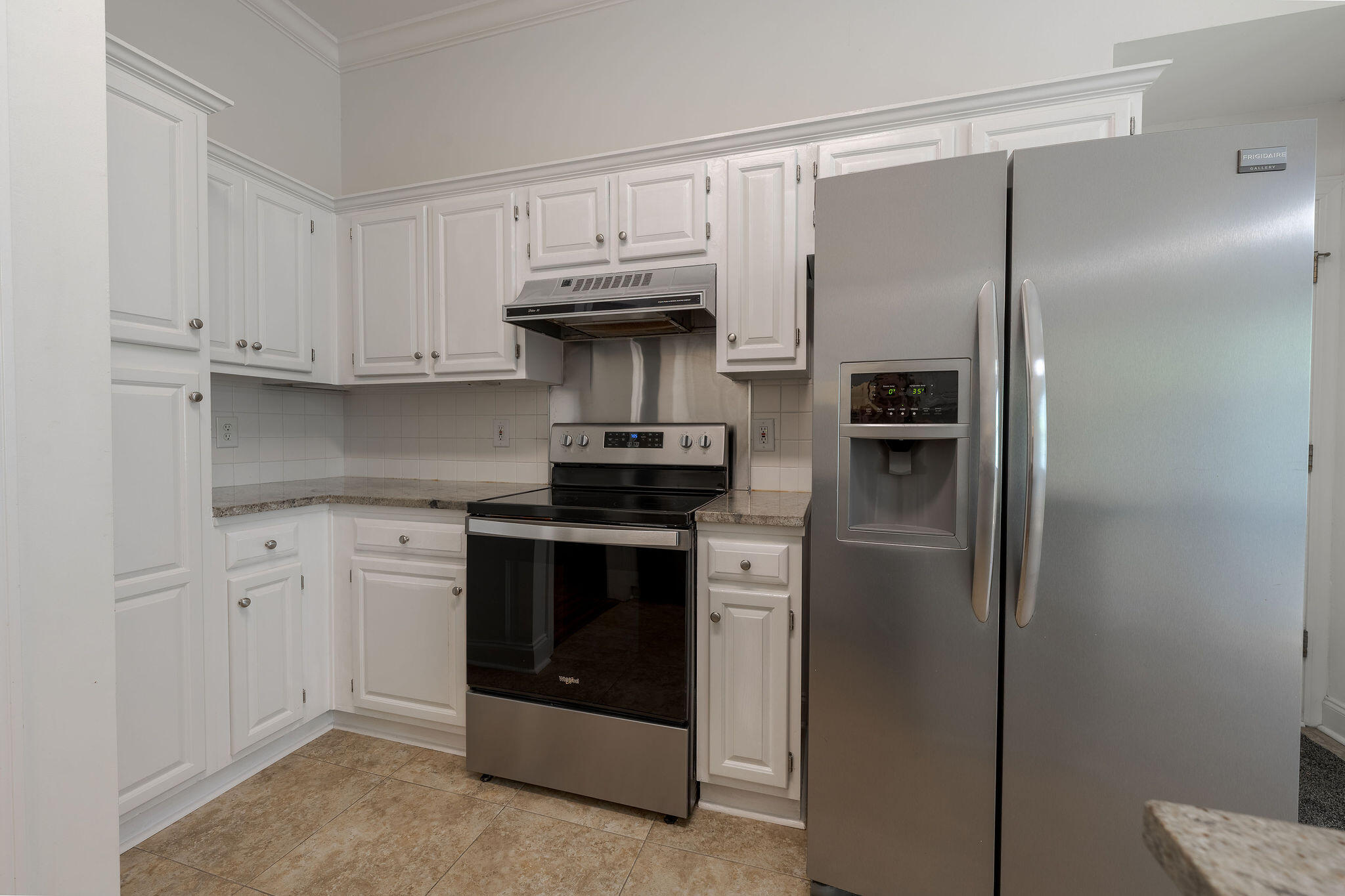 1288 Horseshoe Bend Mount Pleasant, SC 29464 - Photo 11 of 37 1588HorseshoweBend--18