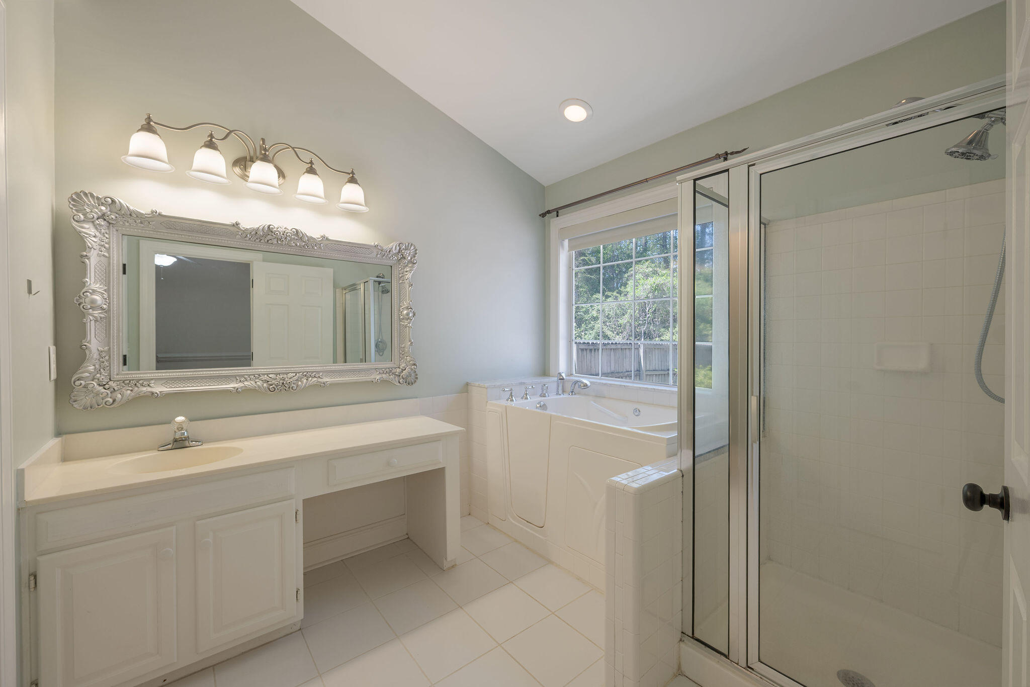 1288 Horseshoe Bend Mount Pleasant, SC 29464 - Photo 17 of 37 1588HorseshoweBend--10