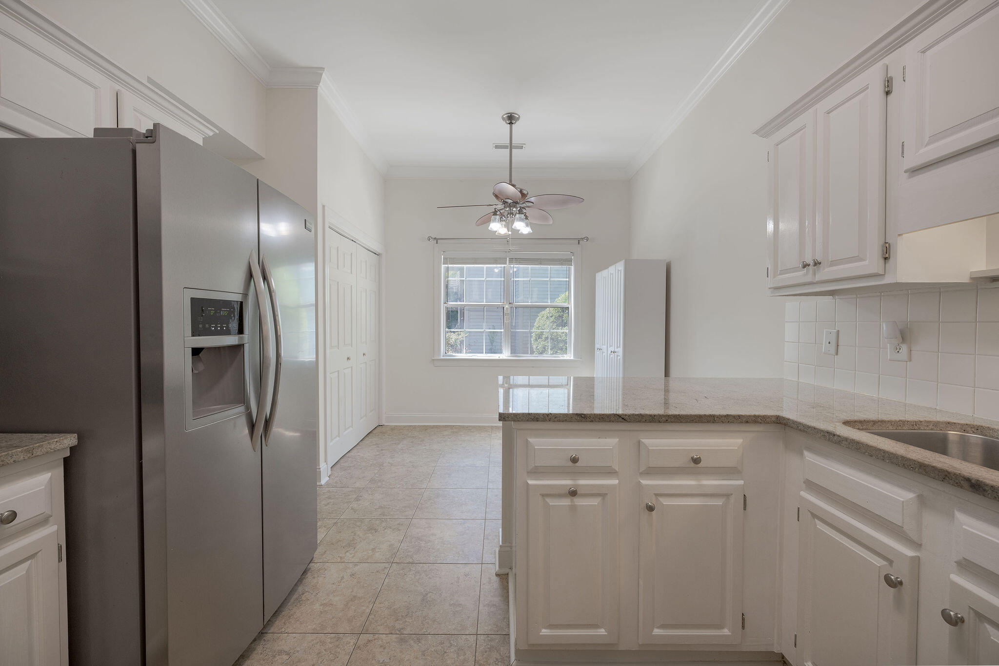 1288 Horseshoe Bend Mount Pleasant, SC 29464 - Photo 10 of 37 1588HorseshoweBend--17