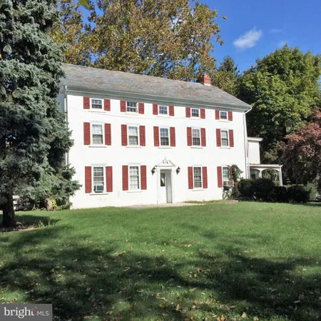 $1,350 | 133 East 1st Avenue, Collegeville, PA 19426