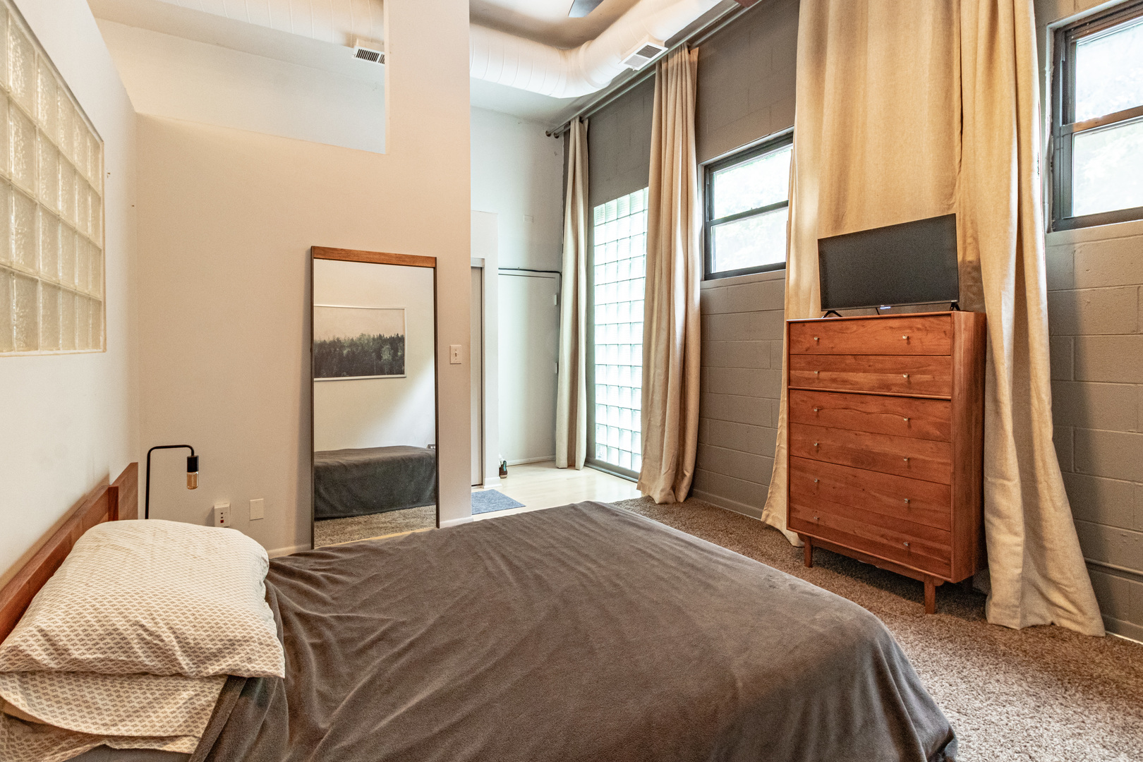 400 North Racine Avenue, Unit 110B Chicago, IL 60642 - Photo 11 of 14