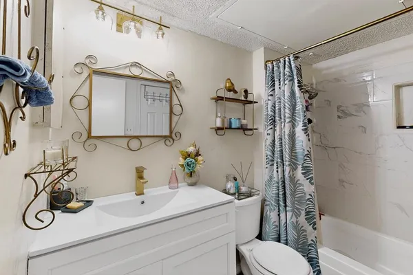 $157,000 | 2311 Basil Drive, Unit C103, Arlington, TX 76006