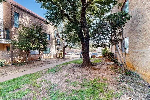 $157,000 | 2311 Basil Drive, Unit C103, Arlington, TX 76006