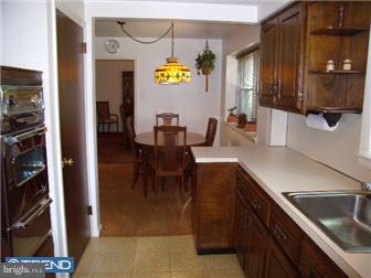 3885 James Road Huntingdon Valley, PA 19006 - Photo 5 of 5 Kitchen