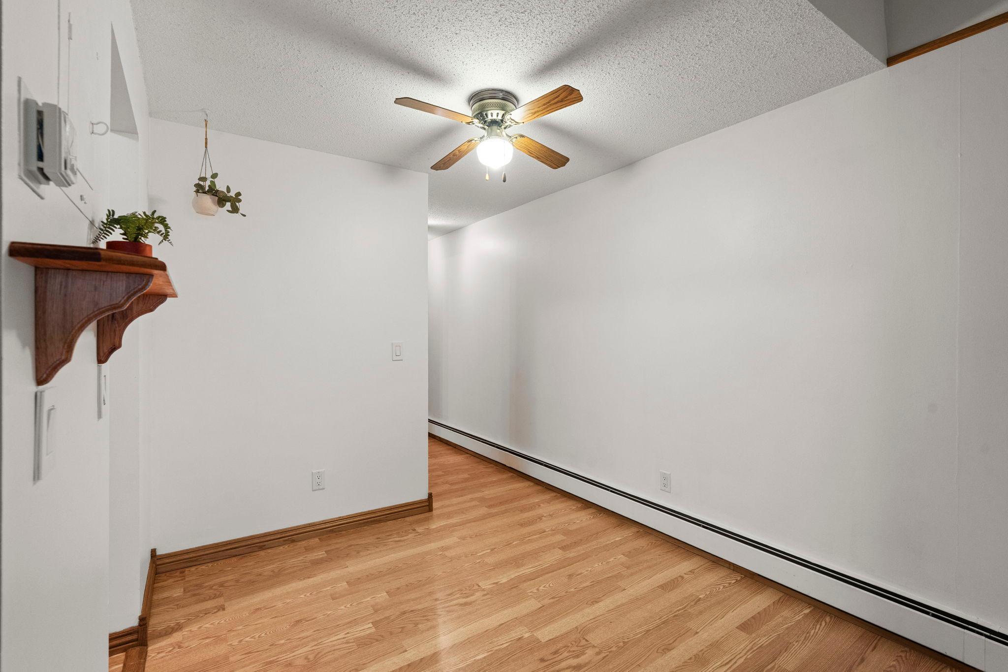 110288 Village Road Chaska, MN 55318 - Photo 9 of 28 Gallery Image 9