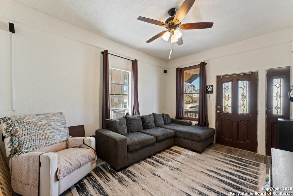 1410 Kayton Avenue San Antonio, TX 78210 - Photo 3 of 28 a living room with furniture and a large window