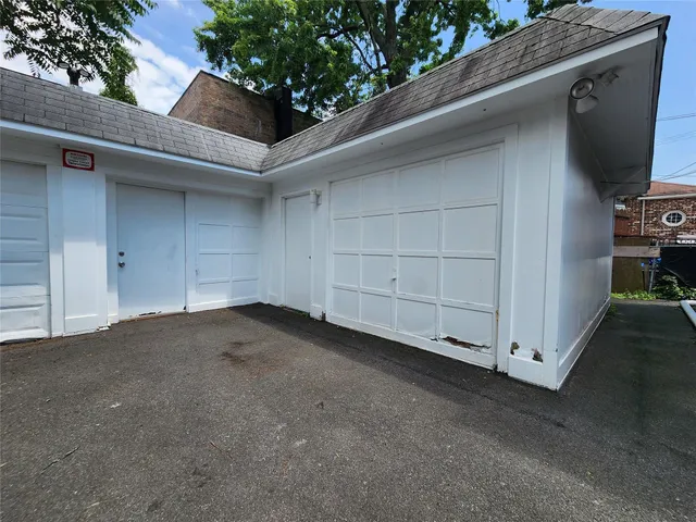 $1,399,000 | 836 Revere Avenue | Throgs Neck