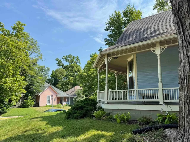 $319,900 | 1131 West 6th Street, Bloomington, IN 47404