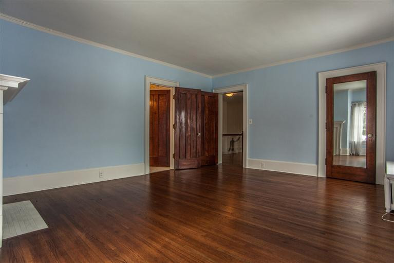 1710 Cambridge Road Ann Arbor, MI 48104 - Photo 31 of 46 Photo 31