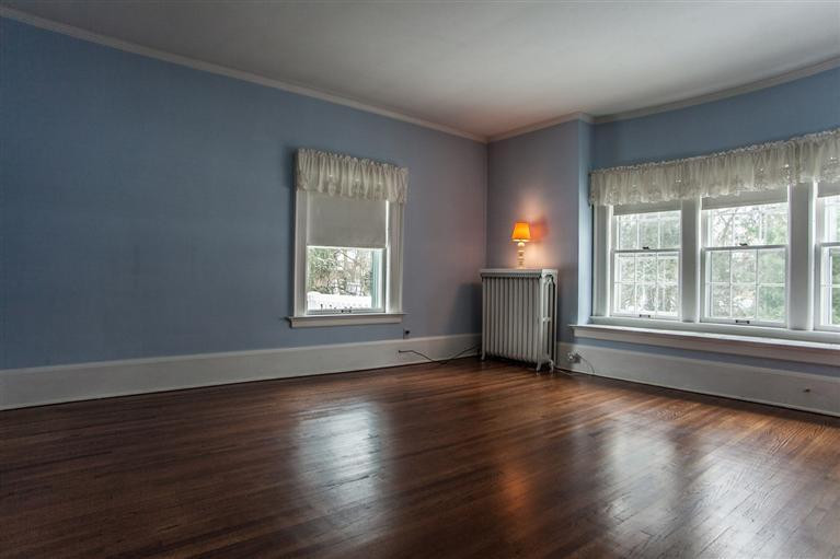 1710 Cambridge Road Ann Arbor, MI 48104 - Photo 33 of 46 Photo 33