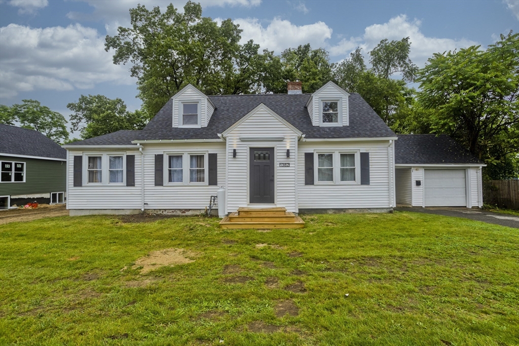 1362 Page Boulevard Springfield, MA 01104 - Photo 1 of 23 Gallery Image 1