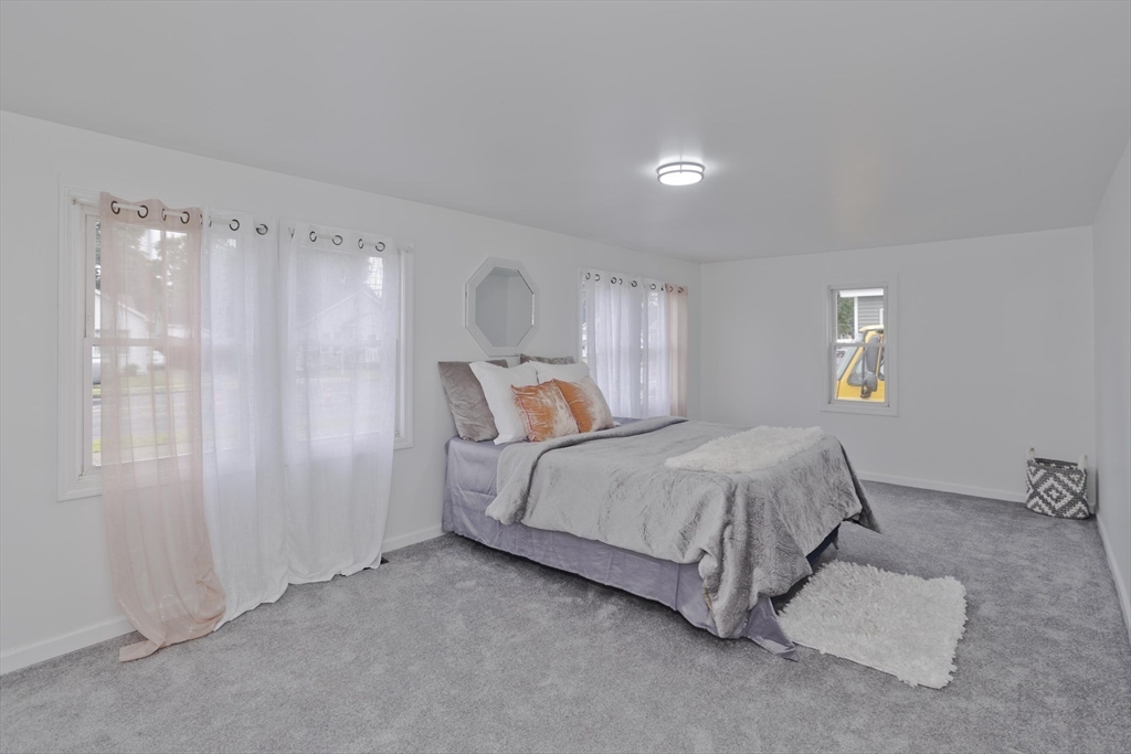 1362 Page Boulevard Springfield, MA 01104 - Photo 11 of 23 Gallery Image 11