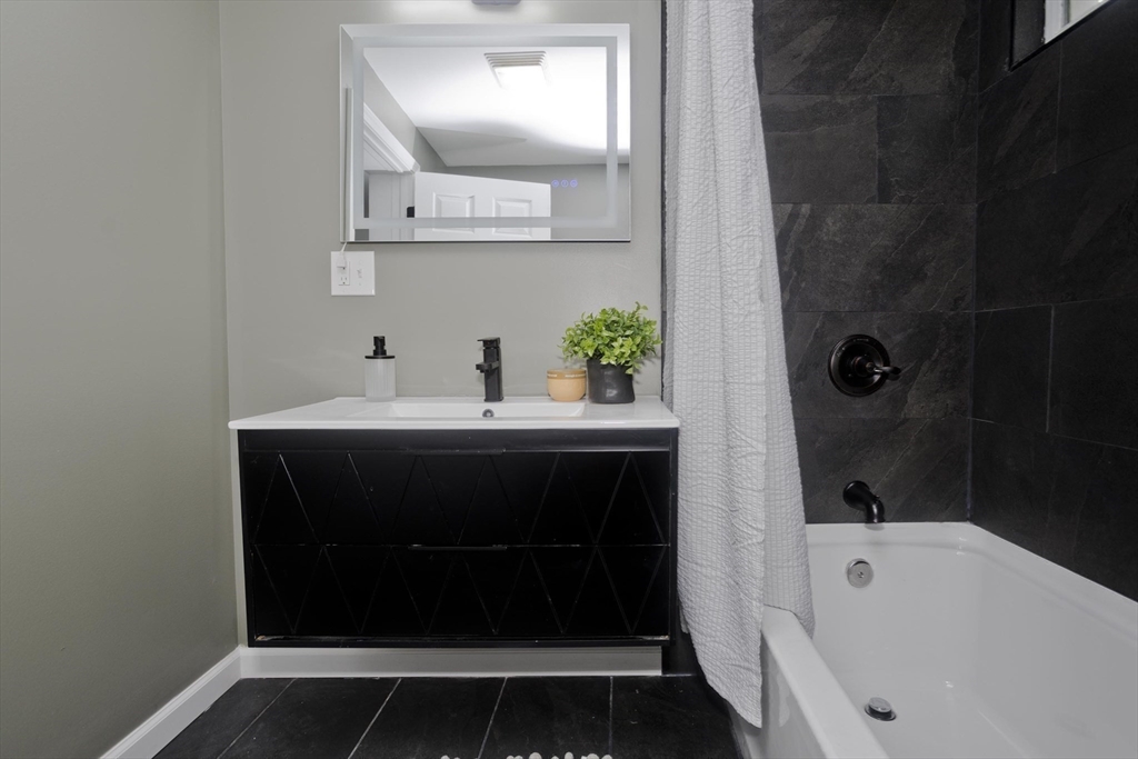 1362 Page Boulevard Springfield, MA 01104 - Photo 13 of 23 Gallery Image 13