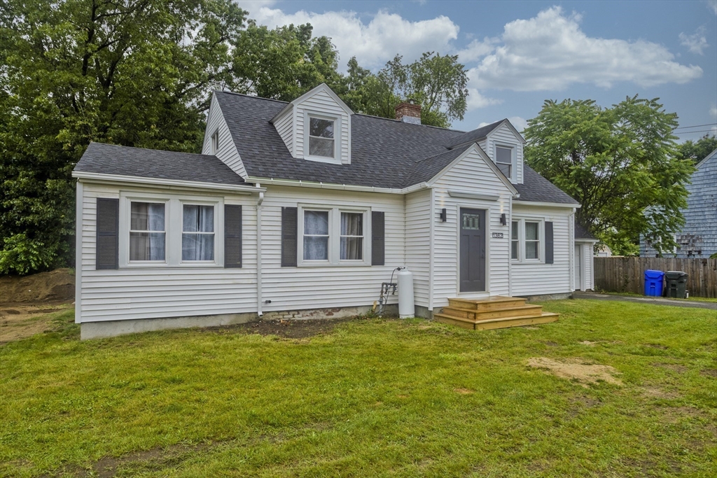 1362 Page Boulevard Springfield, MA 01104 - Photo 2 of 23 Gallery Image 2