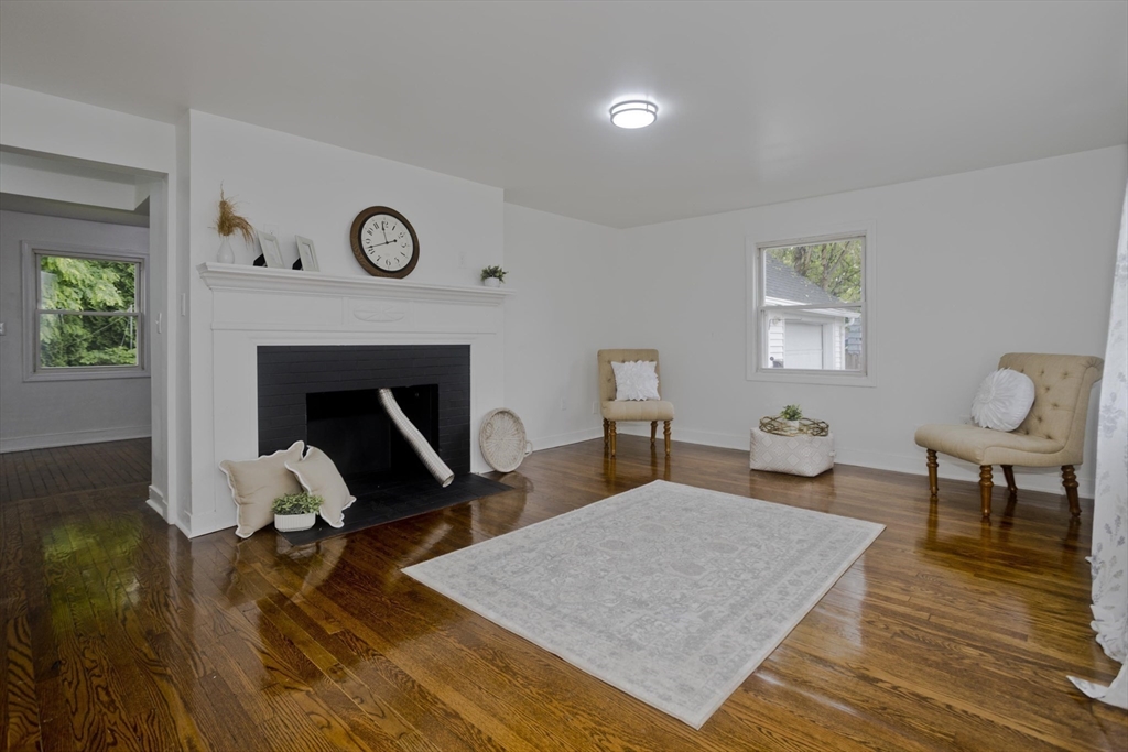 1362 Page Boulevard Springfield, MA 01104 - Photo 3 of 23 Gallery Image 3