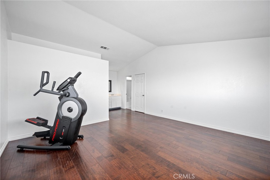 10703 Valley Drive Riverside, CA 92505 - Photo 27 of 36