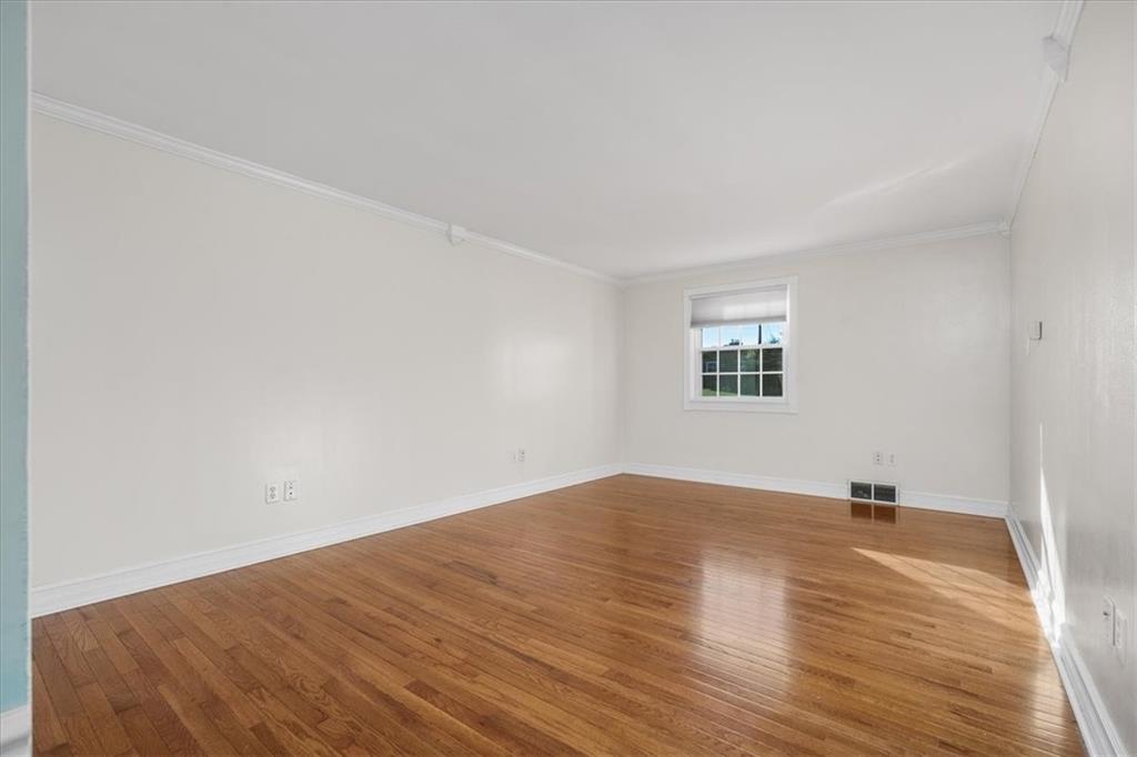 251 Shafer Road Coraopolis, PA 15108 - Photo 13 of 34 Gallery Image 13