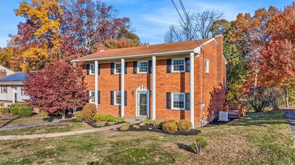 251 Shafer Road Coraopolis, PA 15108 - Photo 2 of 34 Gallery Image 2
