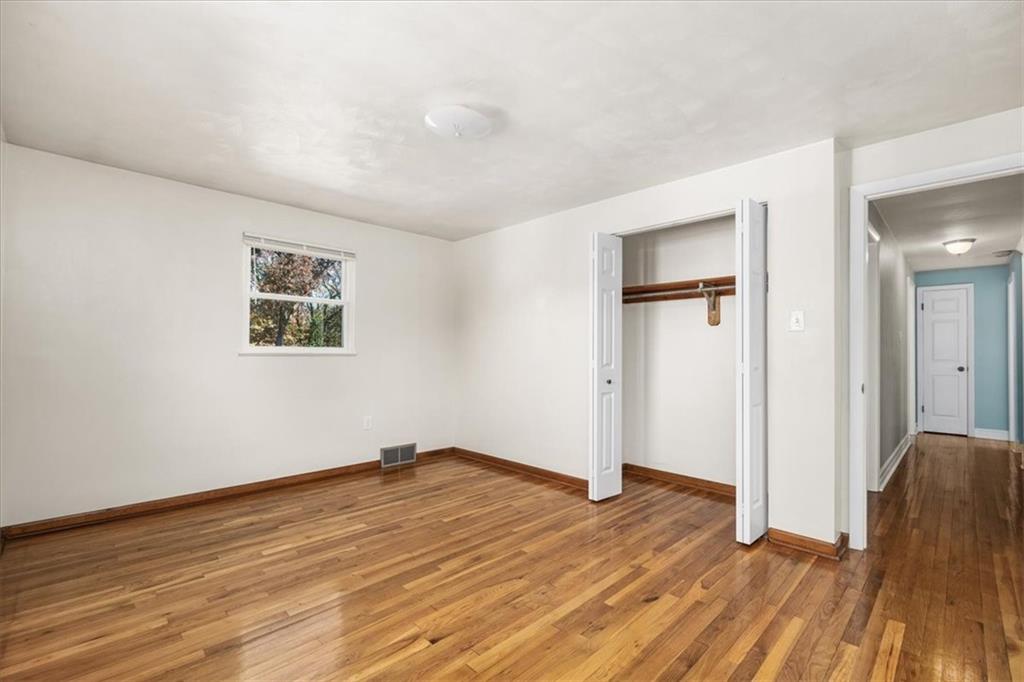 251 Shafer Road Coraopolis, PA 15108 - Photo 24 of 34 Gallery Image 24