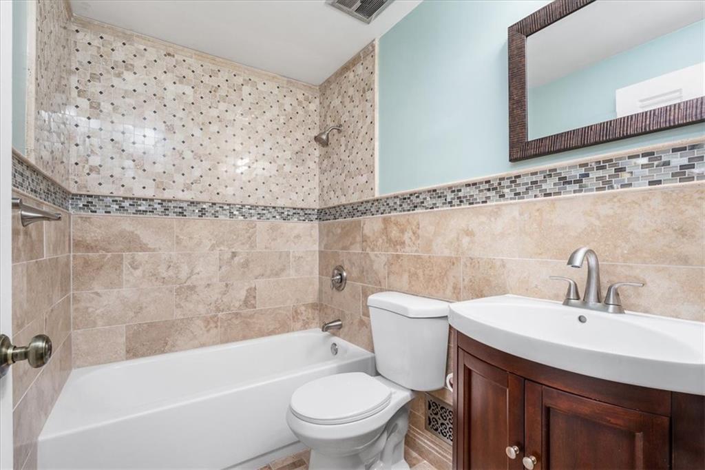 251 Shafer Road Coraopolis, PA 15108 - Photo 25 of 34 Gallery Image 25