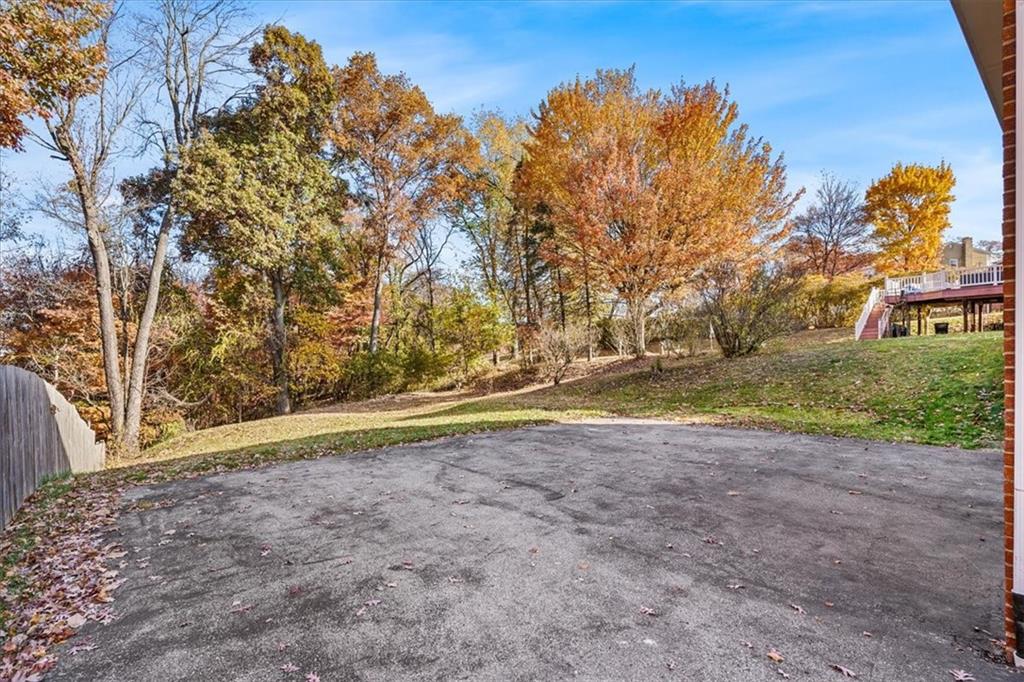 251 Shafer Road Coraopolis, PA 15108 - Photo 27 of 34 Gallery Image 27