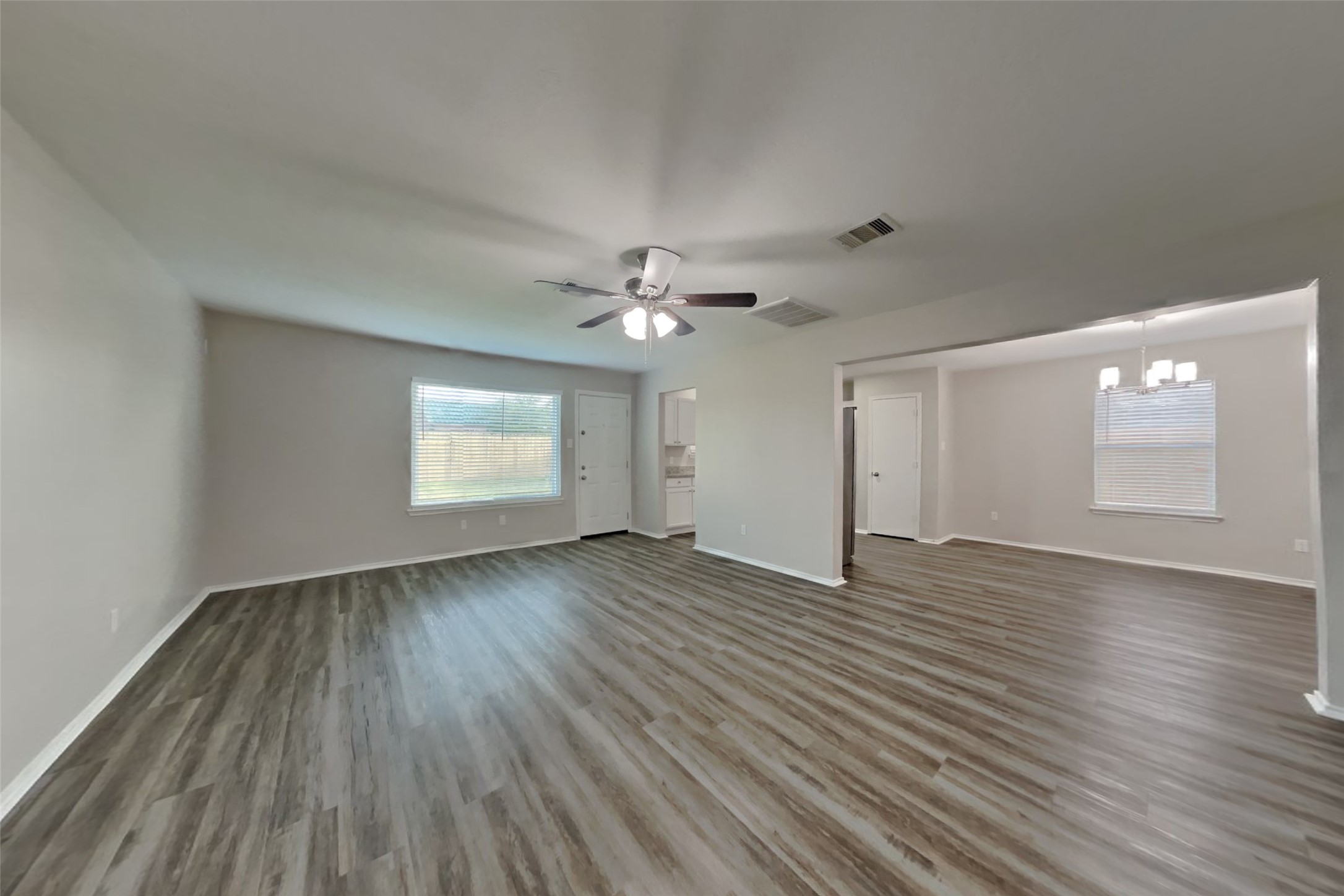 4102 Sand Ripple Lane Katy, TX 77449 - Photo 3 of 20