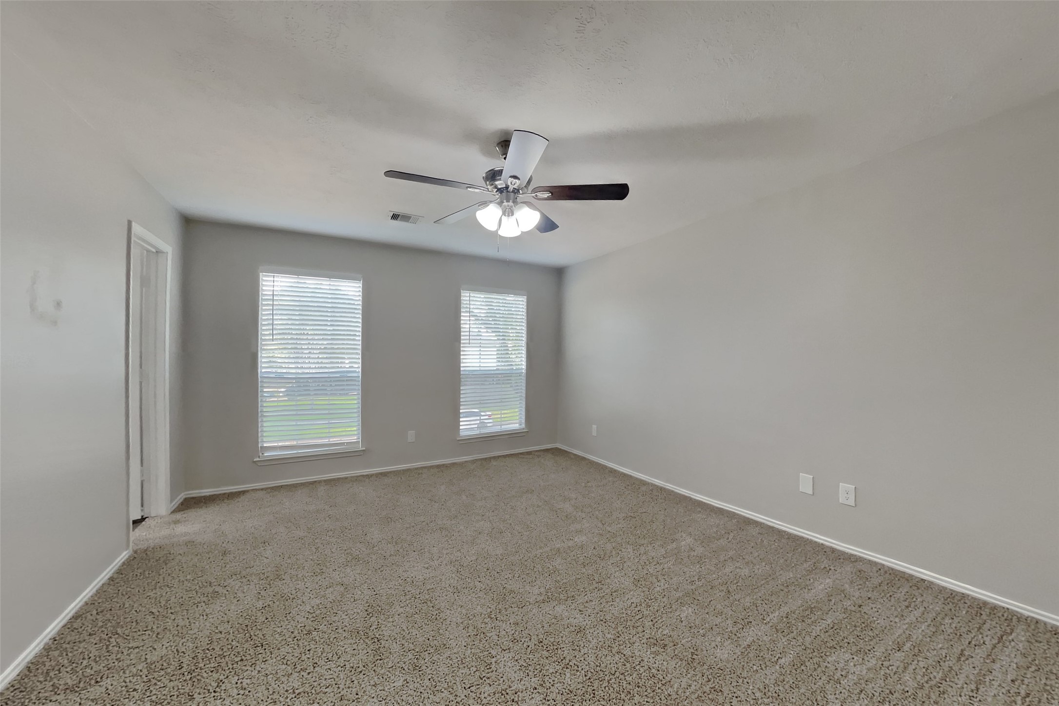 4102 Sand Ripple Lane Katy, TX 77449 - Photo 7 of 20