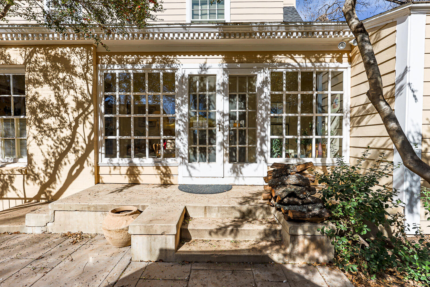 2607 22nd Street Lubbock, TX 79410 - Photo 67 of 87 Back Patio