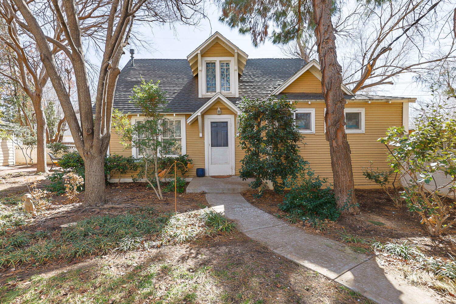 2607 22nd Street Lubbock, TX 79410 - Photo 73 of 87 Back Apartment