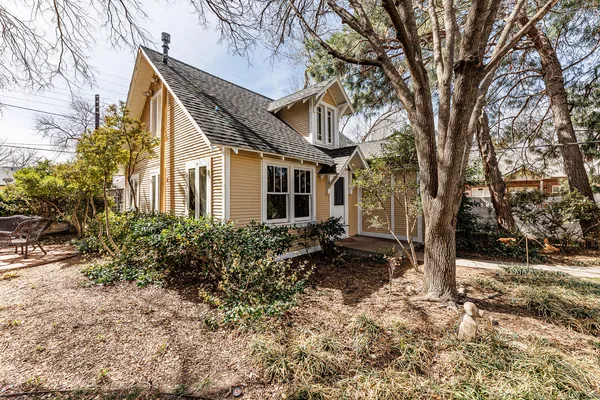 $636,000 | 2607 22nd Street, Lubbock, TX 79410