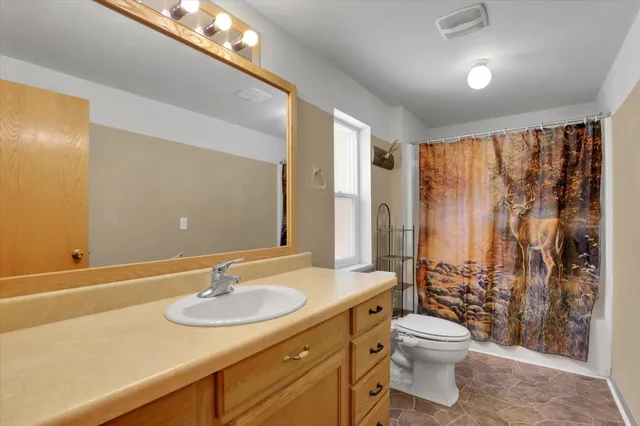 $422,500 | 281 Yocum Lk Road, Ione, WA 99139