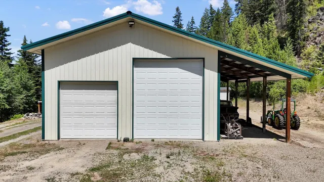 $422,500 | 281 Yocum Lk Road, Ione, WA 99139