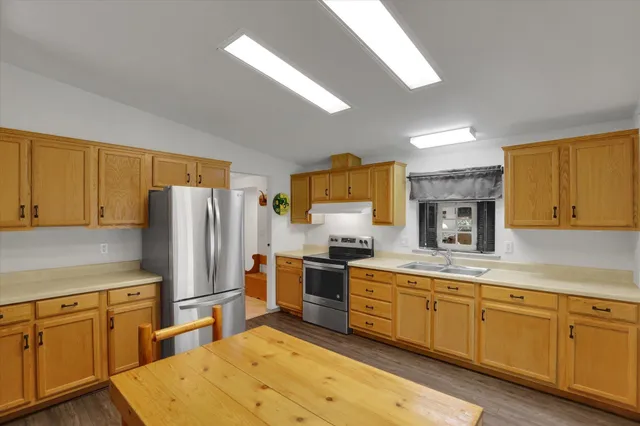 $422,500 | 281 Yocum Lk Road, Ione, WA 99139