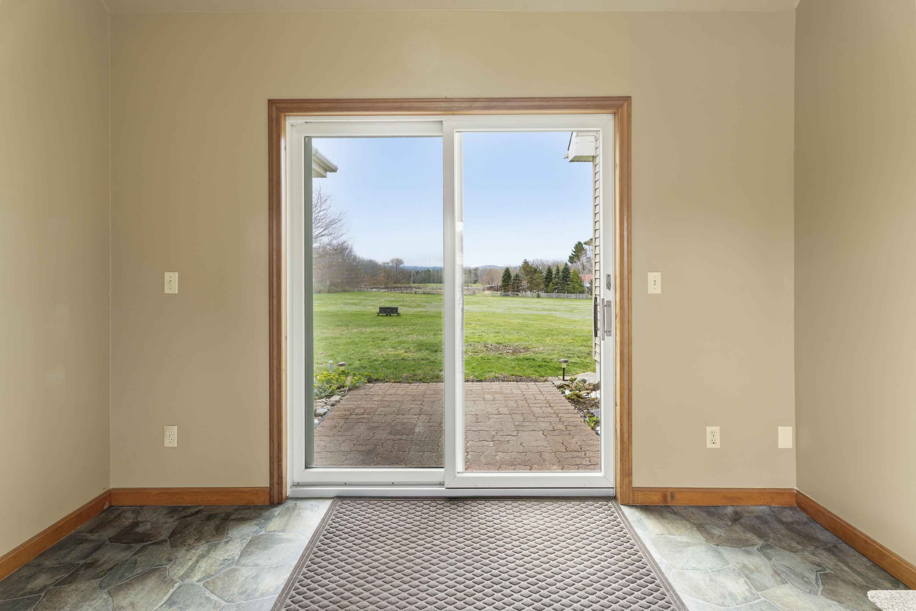113 Stetson Road Newport, ME 04953 - Photo 11 of 78 DSC06572