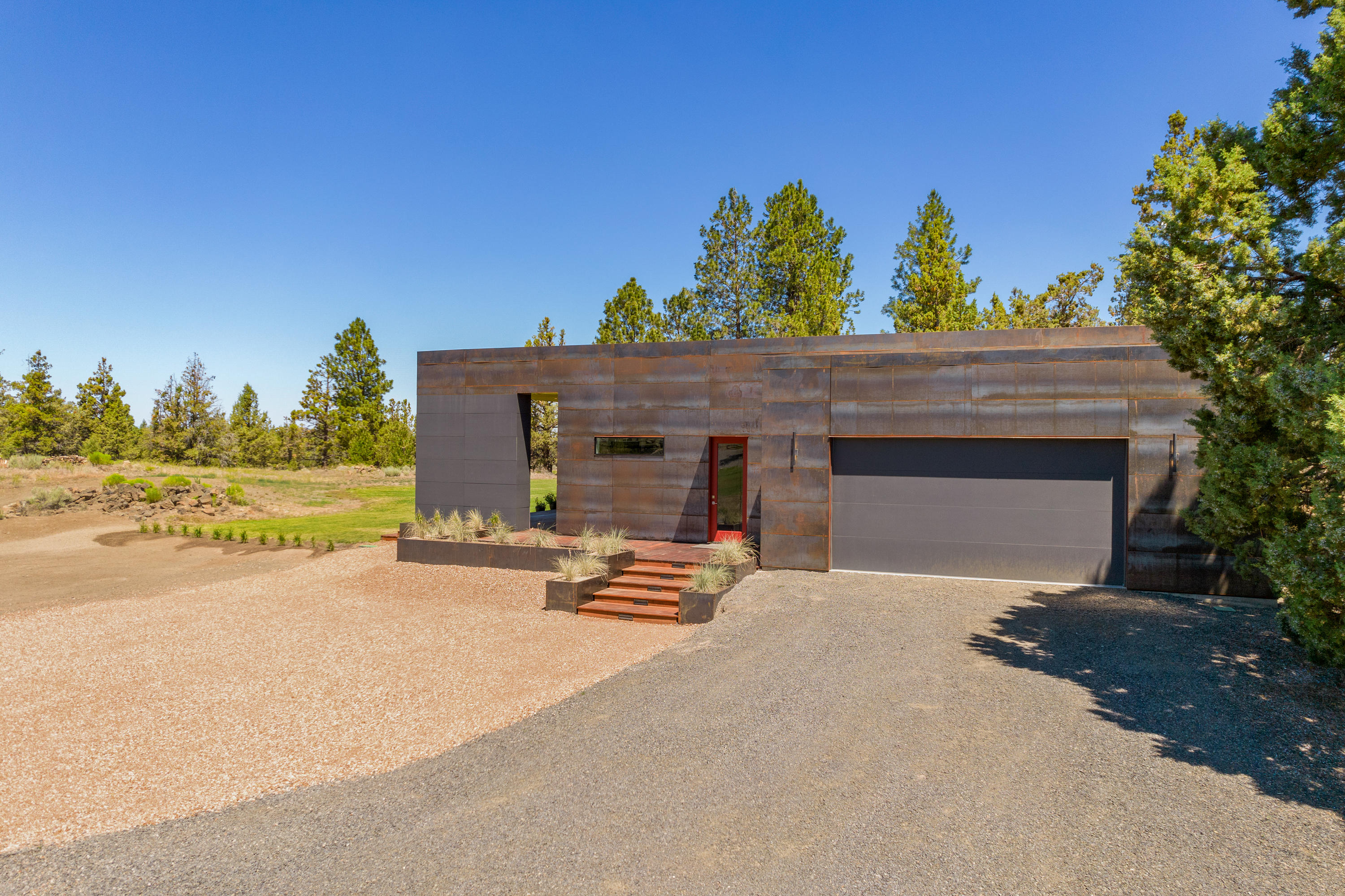 64300 Schibel Road Bend, OR 97703 - Photo 5 of 33 DJI_0421
