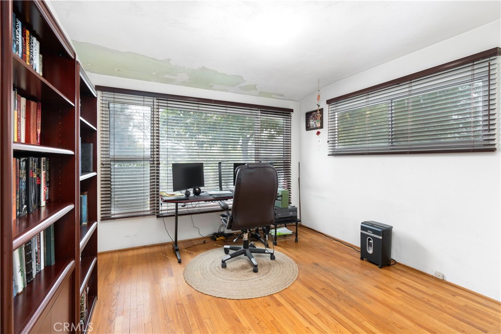 1965 Prince Albert Drive Riverside, CA 92507 - Photo 23 of 38