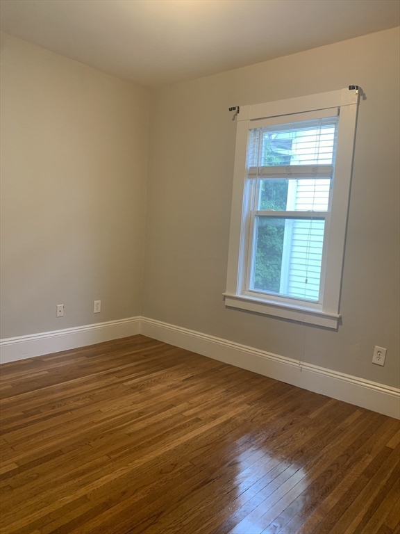 176 Chestnut Street, Unit 2 Waltham, MA 02453 - Photo 10 of 10