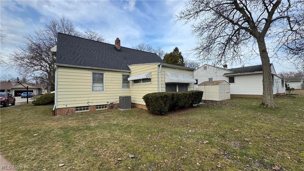 5202 Longton Road Lyndhurst, OH 44124 - Photo 3 of 38 Gallery Image 3