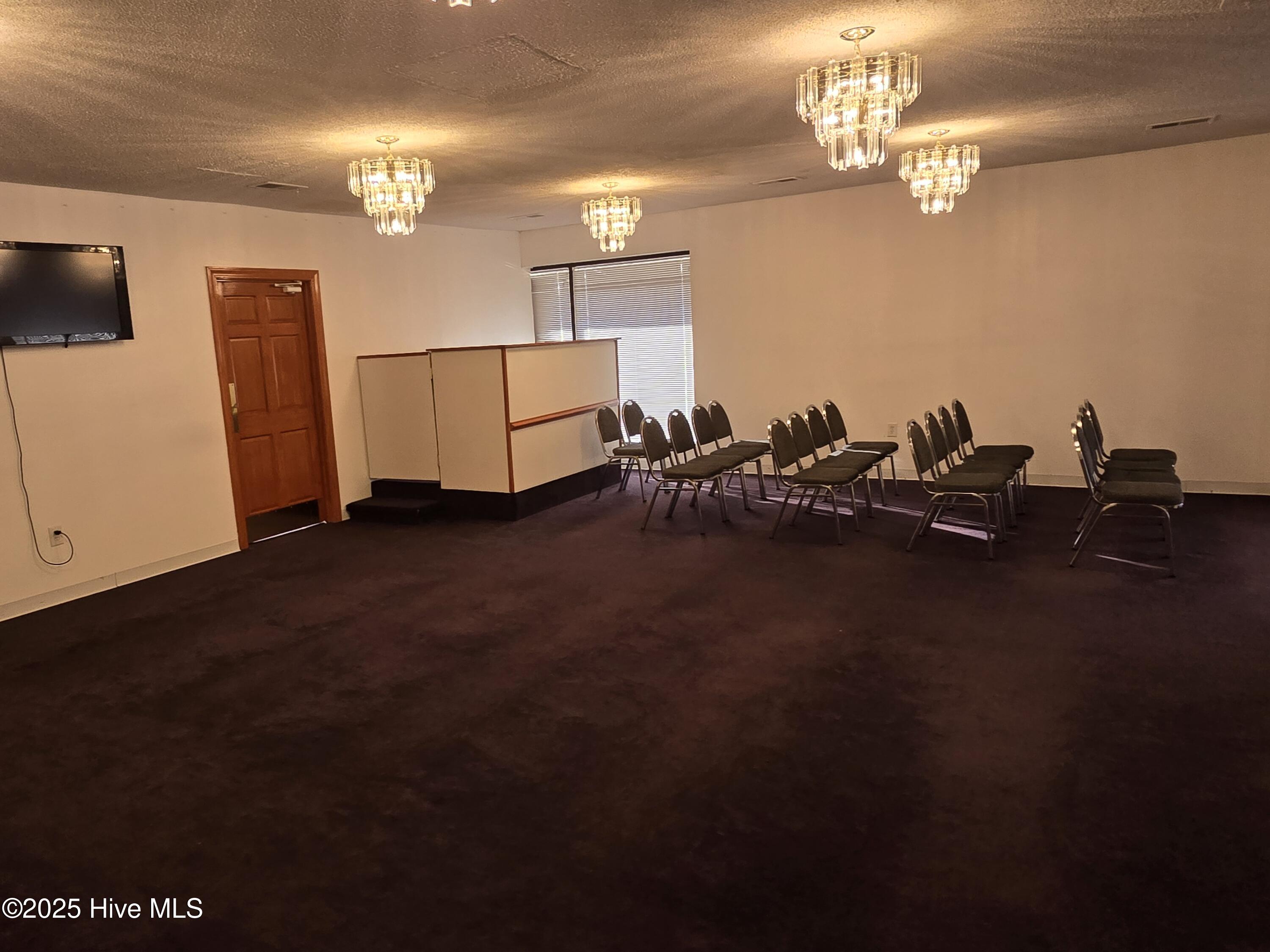 300 Maple Street North Ahoskie, NC 27910 - Photo 7 of 29 1000019902