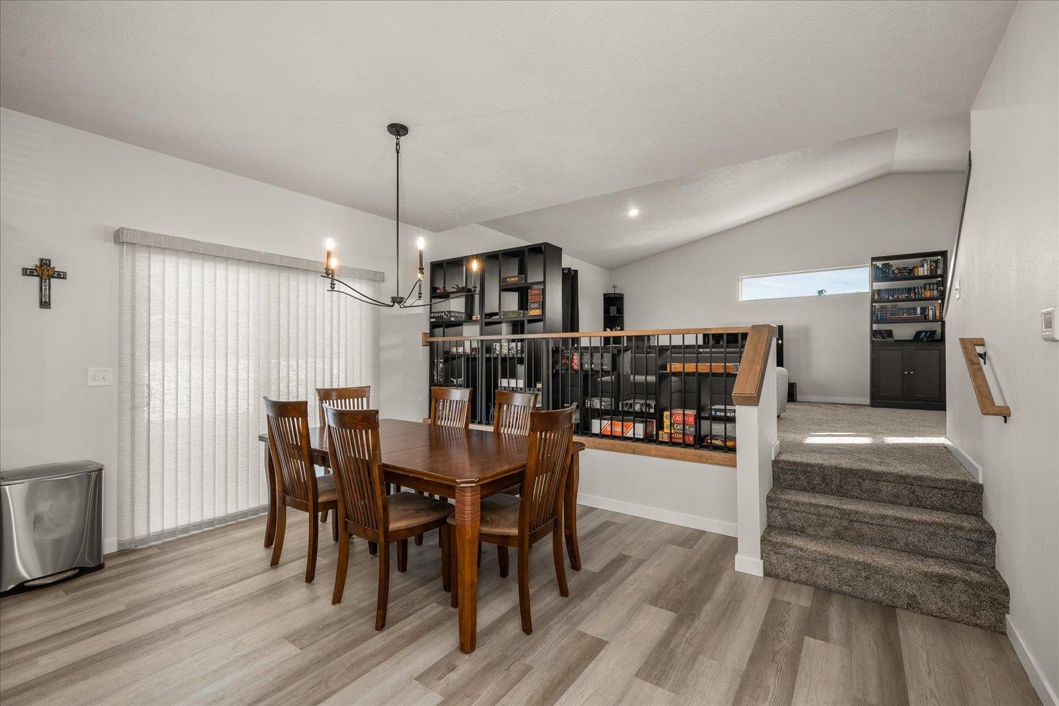 10504 West Lingonberry Road Cheney, WA 99004 - Photo 8 of 38