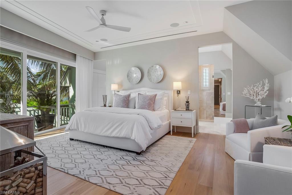32 6th Street South Naples, FL 34102 - Photo 23 of 37