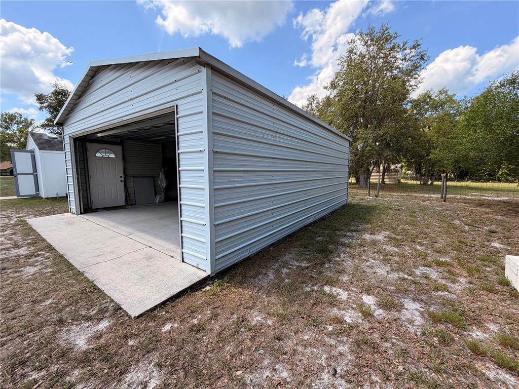 472 Shaw Lake Road Pierson, FL 32180 - Photo 26 of 36