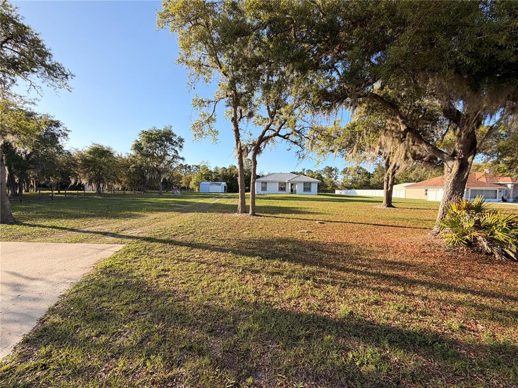 472 Shaw Lake Road Pierson, FL 32180 - Photo 27 of 36