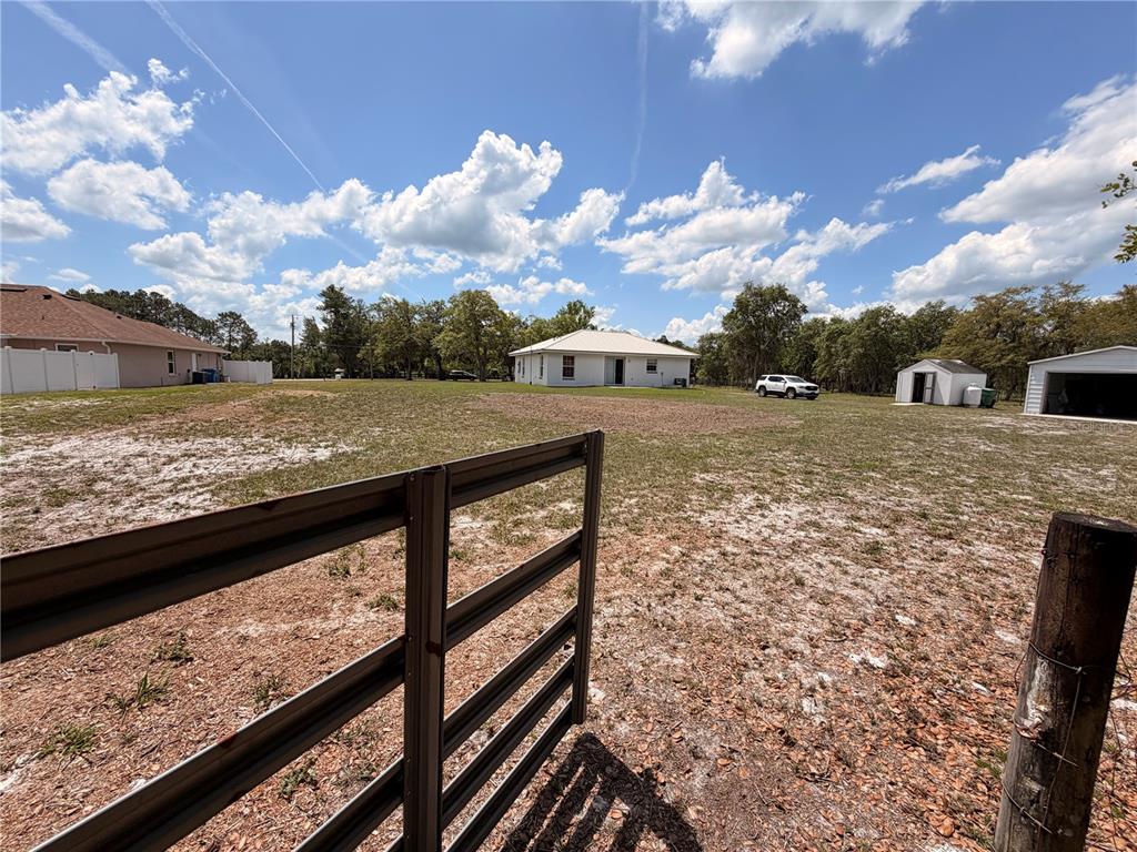 472 Shaw Lake Road Pierson, FL 32180 - Photo 33 of 36