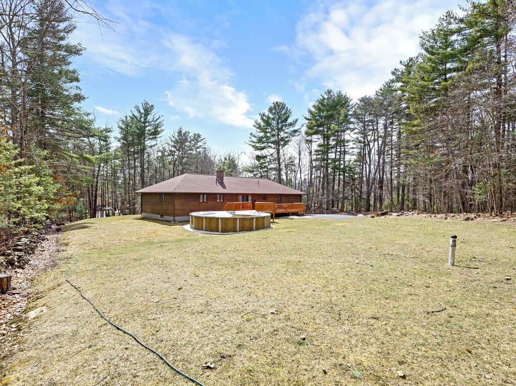 164 Berry Corner Road Charlton, MA 01507 - Photo 37 of 40 Gallery Image 37