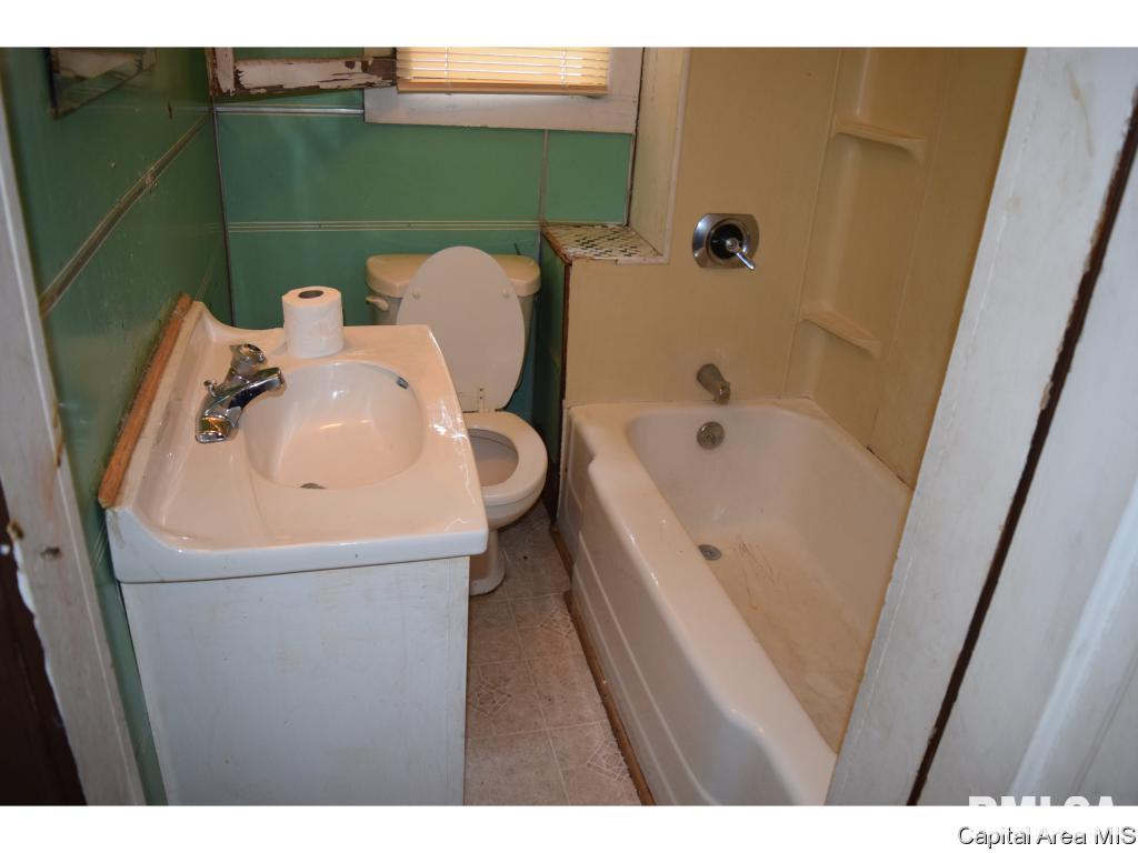 1216 North 6th Street Springfield, IL 62702 - Photo 14 of 16