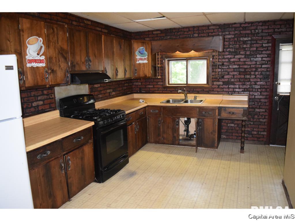 1216 North 6th Street Springfield, IL 62702 - Photo 5 of 16