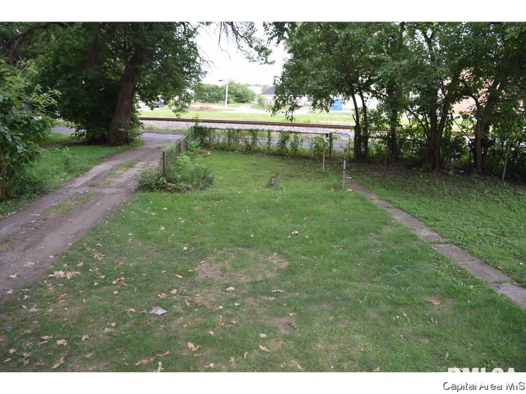 1216 North 6th Street Springfield, IL 62702 - Photo 9 of 16
